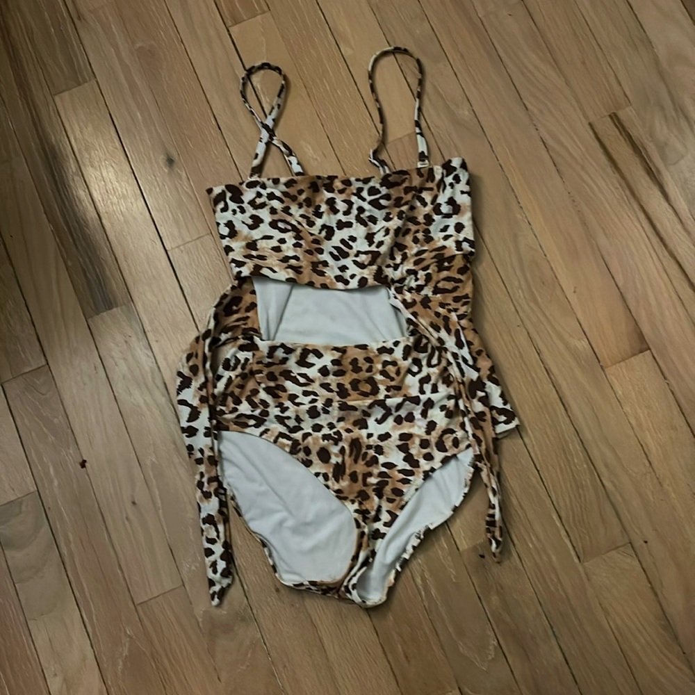 aerie swimsuit, wore one time